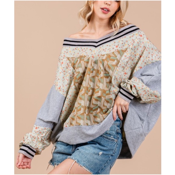 Ces Femme Cozy Floral Print V neck Cotton Oversized Long Sleeve Top - Picture 5 of 5